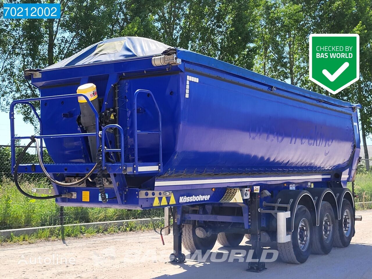 Kässbohrer XS 3 axles Wabco SmartBoard BPW Liftachse Cramaro Cover