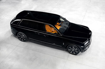 The elongated Rolls-Royce Cullinan is extended in the middle by 350mm The Cullinan is also armored and benefits from Level 7 ballistic protection, with an option to upgrade it to Level 9. 