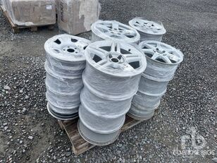 5 Sets of Rims, Various Sizes a truck velg