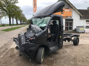 Beschadigde Renault Master T35 2.3 dCi 145 Euro 6 L2 Energy Chassis Cabine 2021 SCHA chassis vrachtwagen < 3.5t
