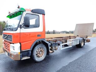 Volvo FM12 containertransporter