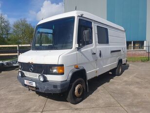 Mercedes-Benz 711D VARIO buscamper kampeerauto