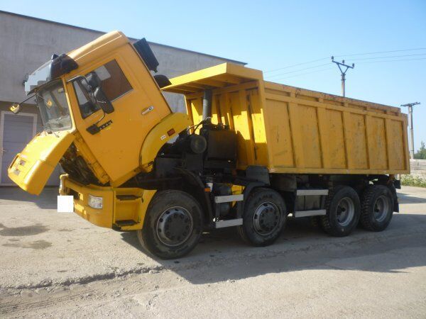 KamAZ 8x4 dumper 17m3 kipper vrachtwagen