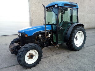 NEW HOLLAND TN70F Supersteer banden trekker