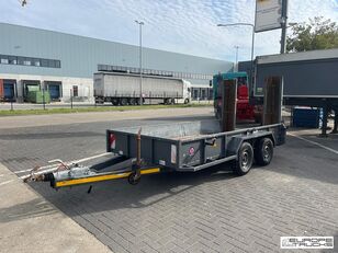 Baveco G47 1  Rampen - NL Aanhanger - Oprijwagen - Veldhuizen op open laadbak aanhanger