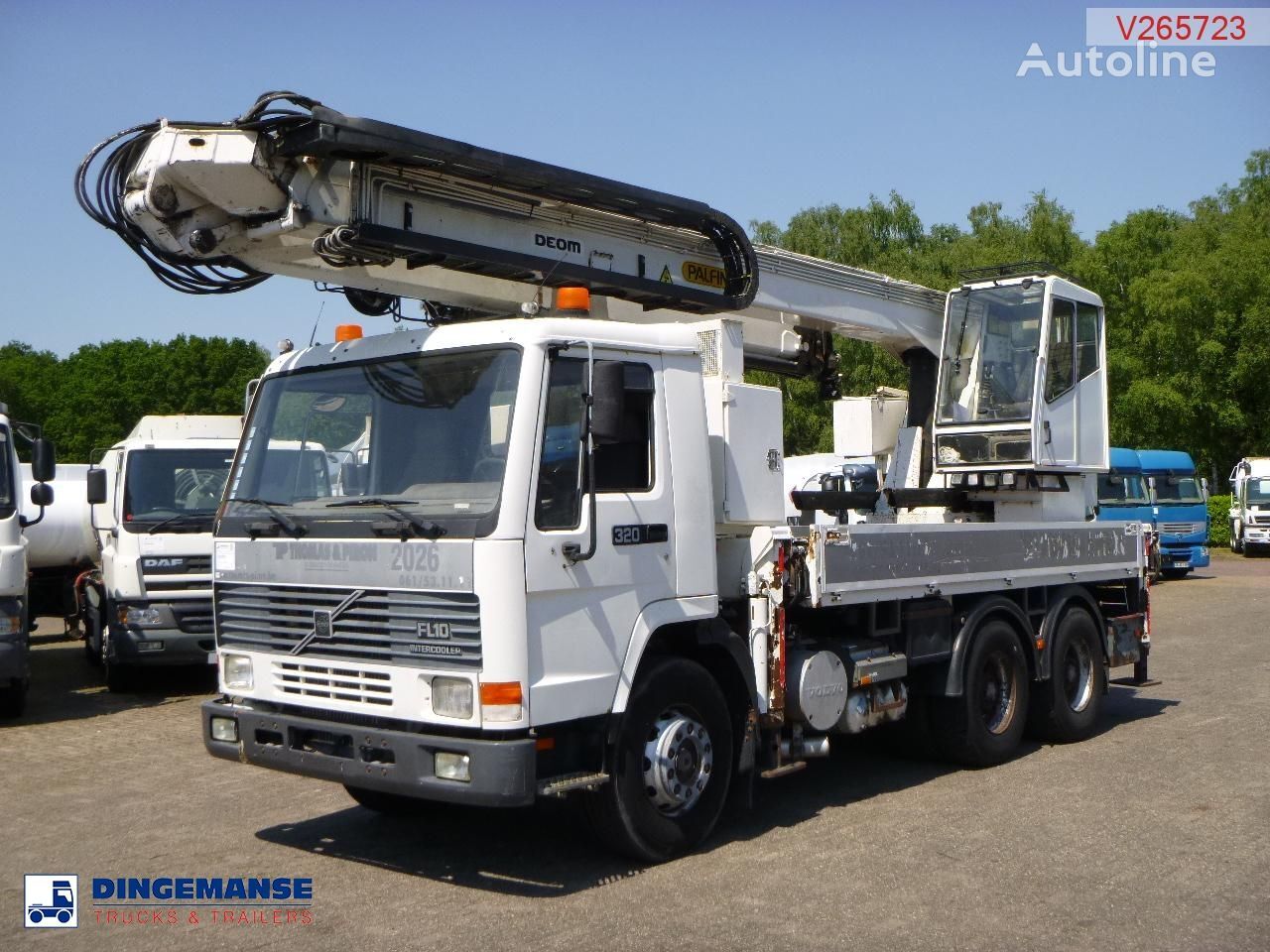 Volvo FL10 6x4 + Palfinger PK680TK open laadbak vrachtwagen