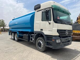 Mercedes-Benz 4040 tank truck