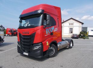 IVECO S-WAY - AS440ST/P LNG trekker