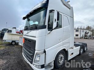 Volvo FH 6X2 trekker