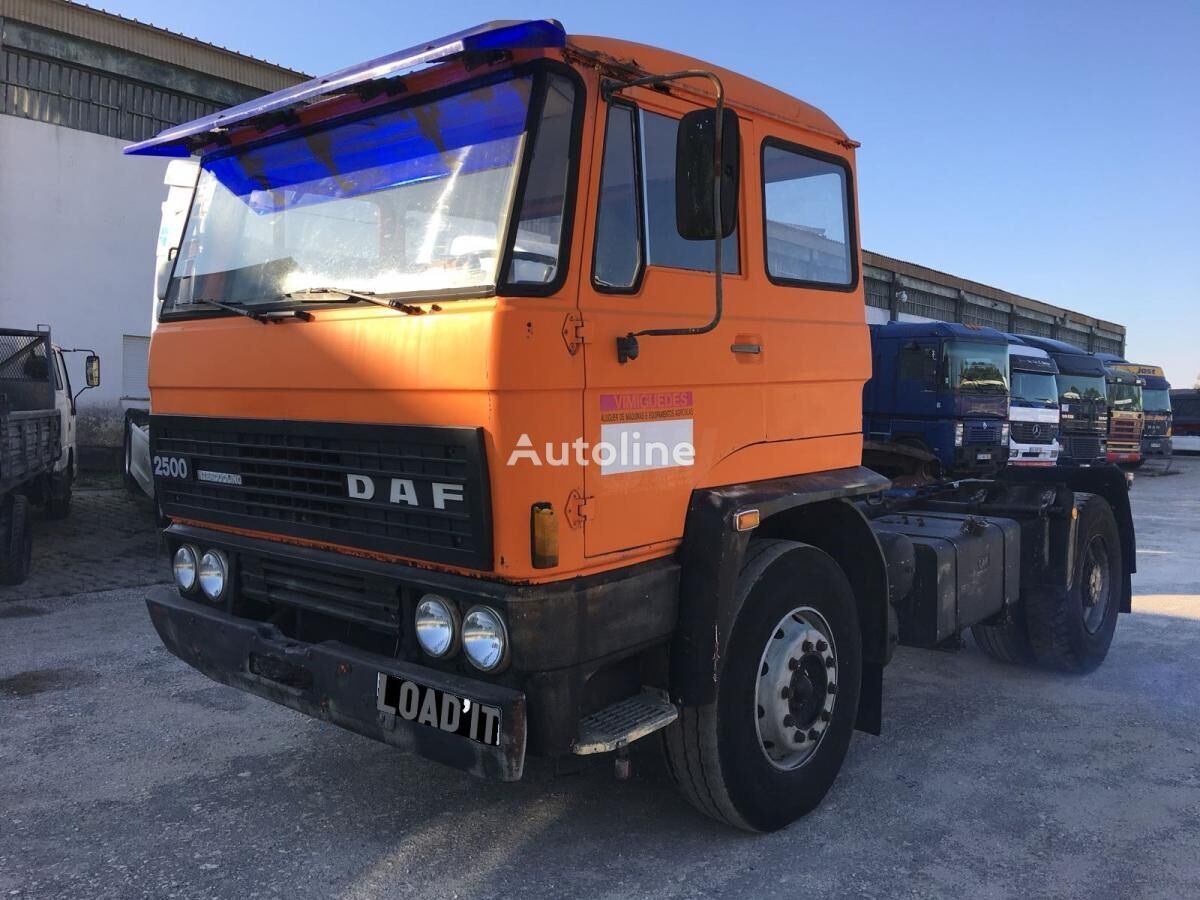 DAF 2500 OLDTIMER - Opportunity trekker te koop Portugal Marinha Grande